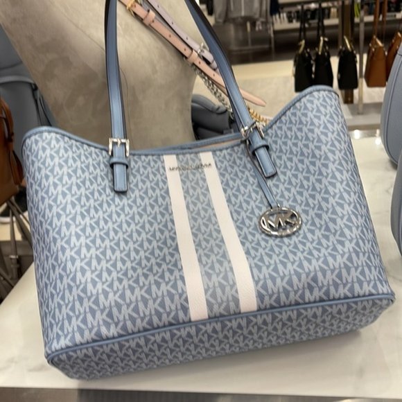 Michael Kors Jet Set Travel Medium Carryall Tote Chambray Multi - Picture 2 of 16